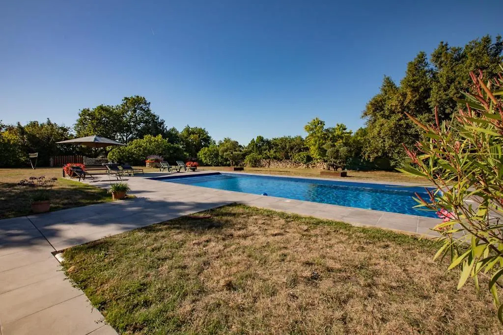 Domaine De Laplan Bed & Breakfast Cezan